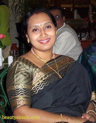 kerala aunty sex boobs|Big Boob Kerala Aunty Available: Indian Secretary Porn